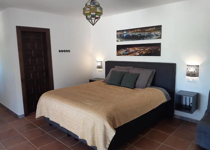 Finca Roca Vista, Adults Only